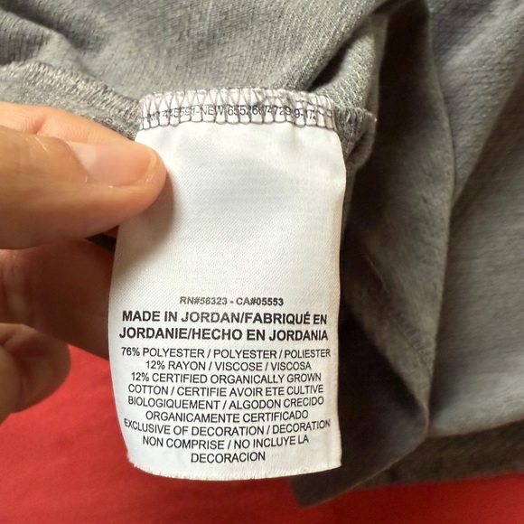 Nike Women's Open Back Tank Top - Picture 6 of 6